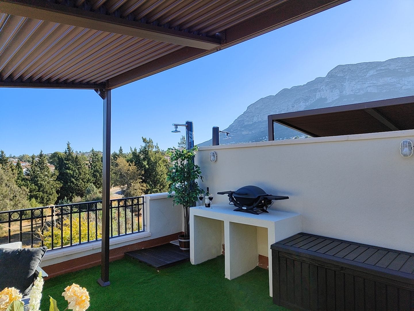 Apartamento de 2 dormitorios en la segunda planta, Dénia