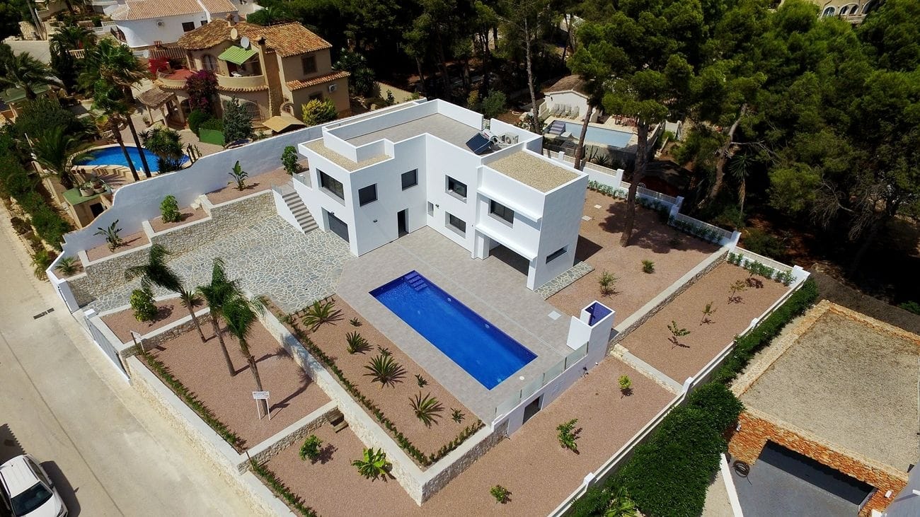 Villa de style moderne avec vue sur la mer à Moraira