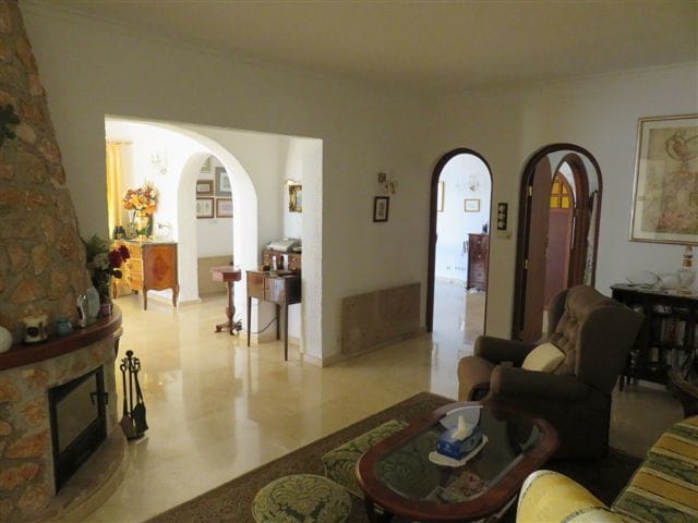 CHALET EN BENISSA 1ª LINEA