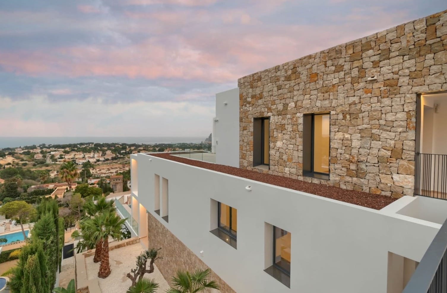 Chalet Nueva construcción vistas al mar en Calpe