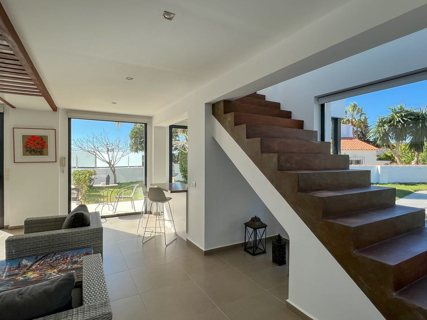 VILLA MODERNE EXCLUSIVE À VENDRE À MORAIRA