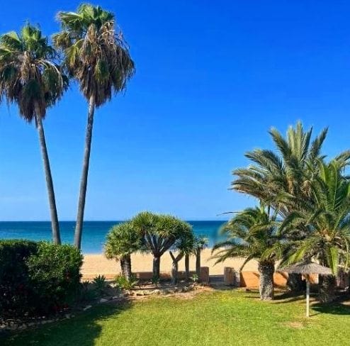 Exklusive Villa direkt am Strand in Las Marinas, Dénia