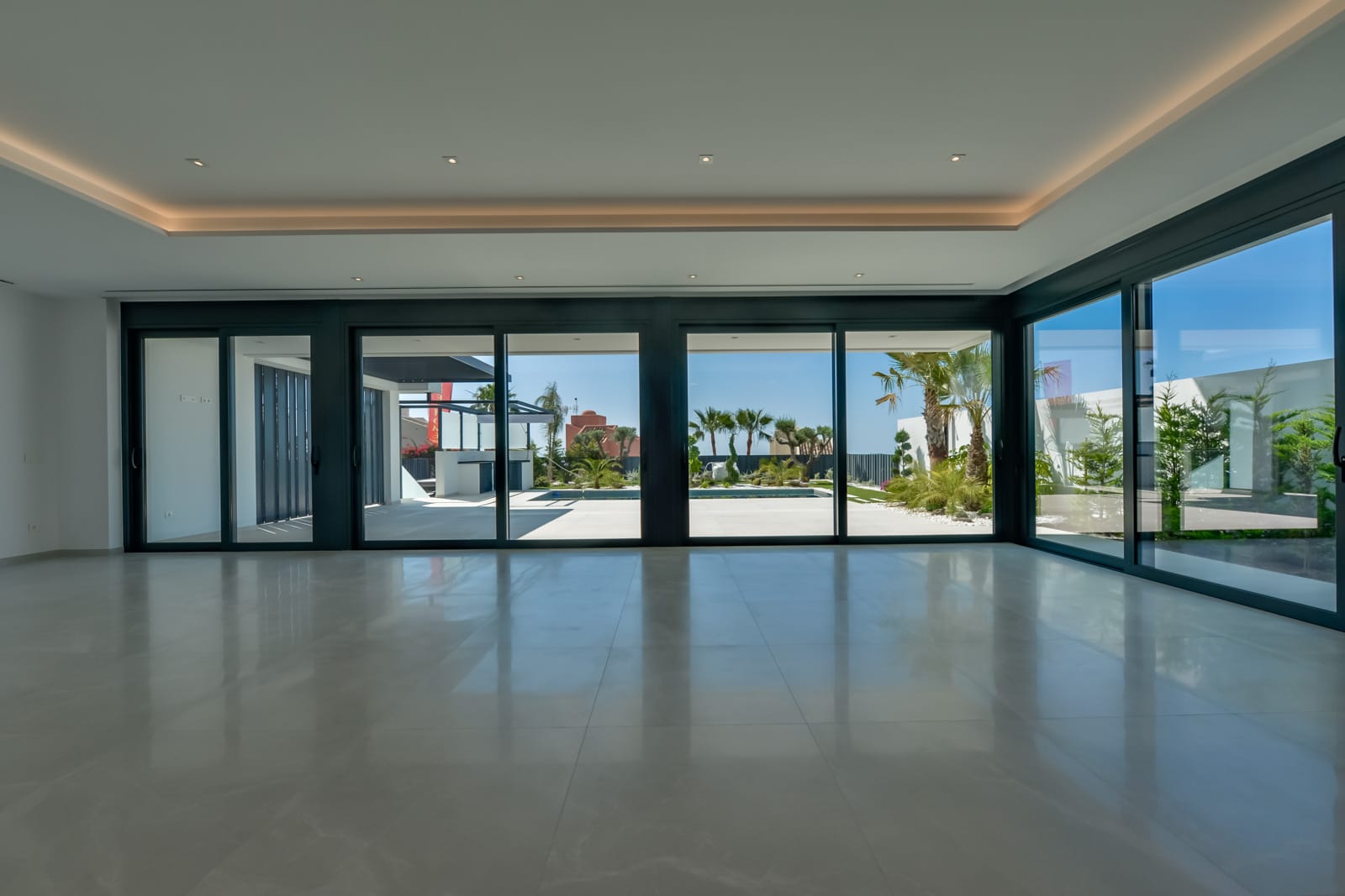 Magnífica villa moderna con vistas al mar en Benidorm