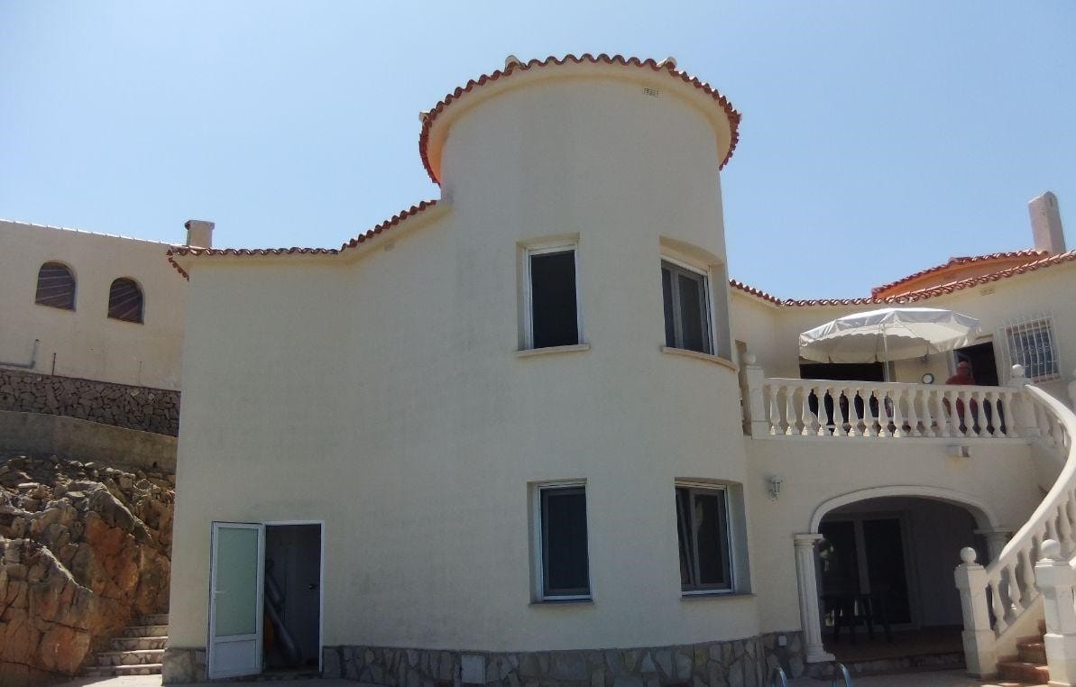 Villa zu verkaufen in les Galeretes de Dénia
