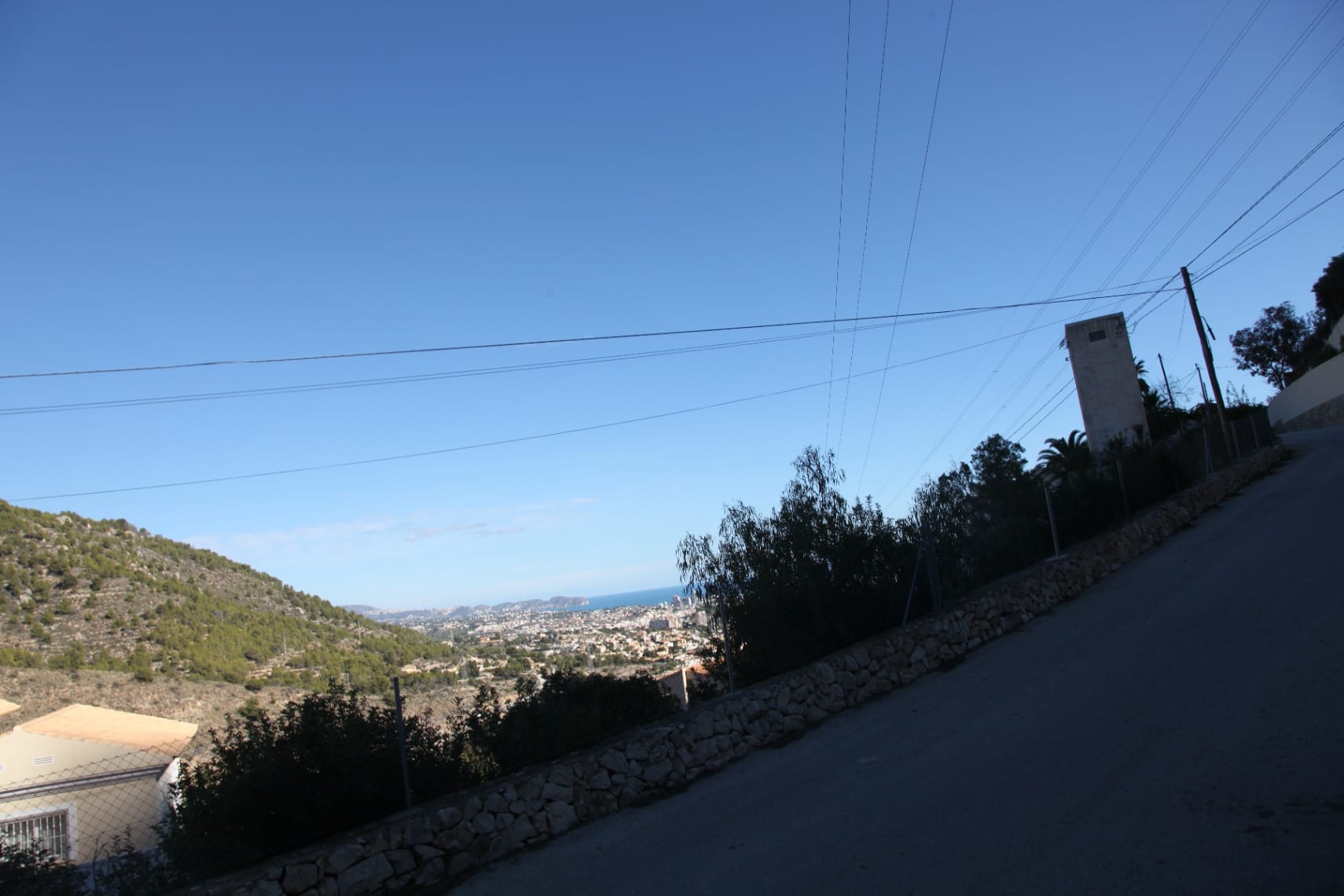 TERRENO EN CALPE CON PROYECTO