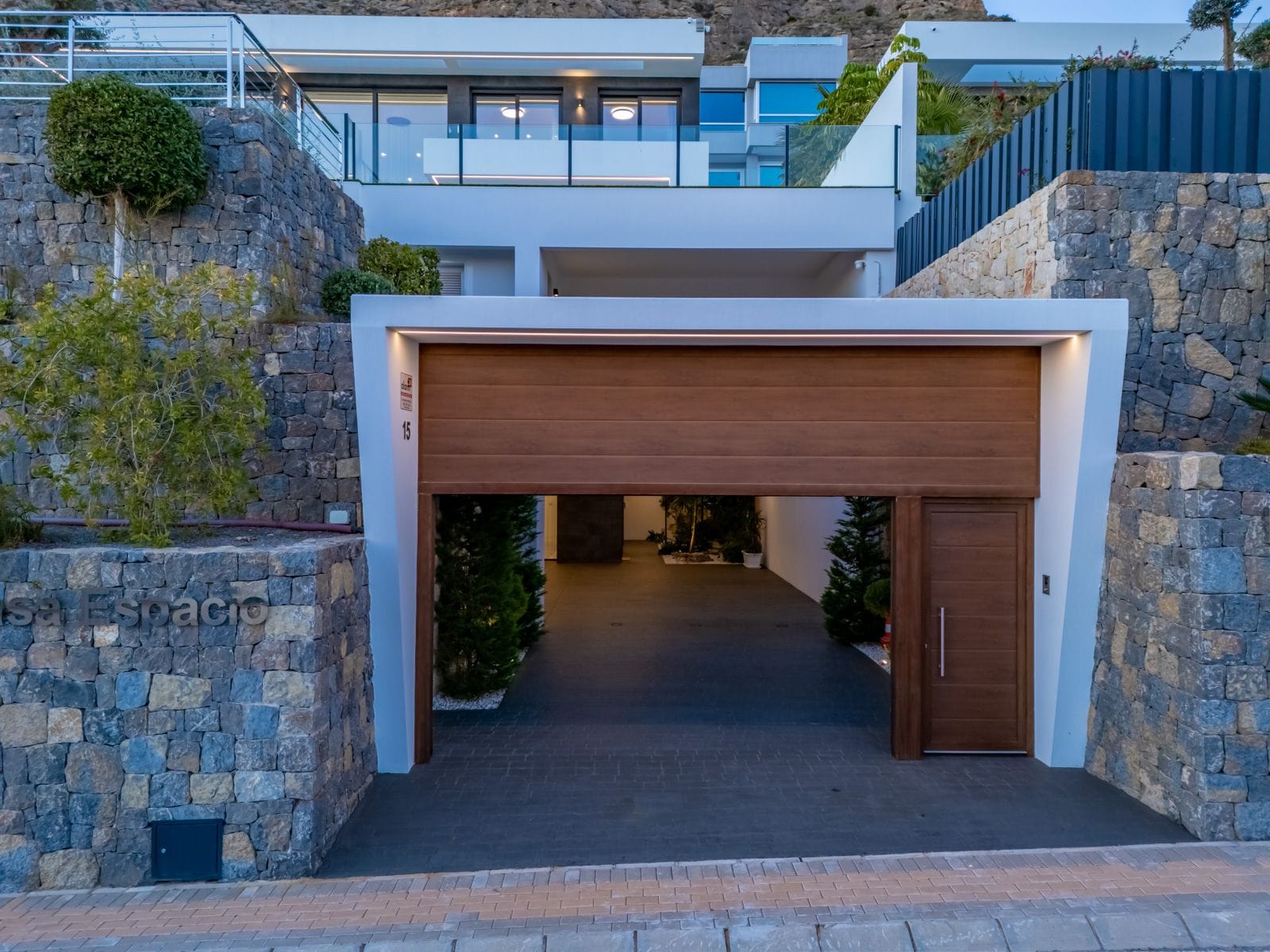 VILLA EN FINESTRAT