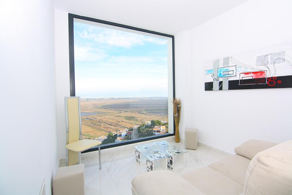 Impresionante villa de nueva construcción en venta con vistas al mar