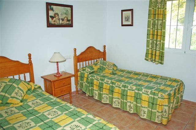 VILLA EN CALPE CON VISTAS ABIERTAS