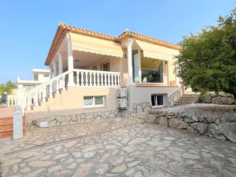 Chalet en Denia