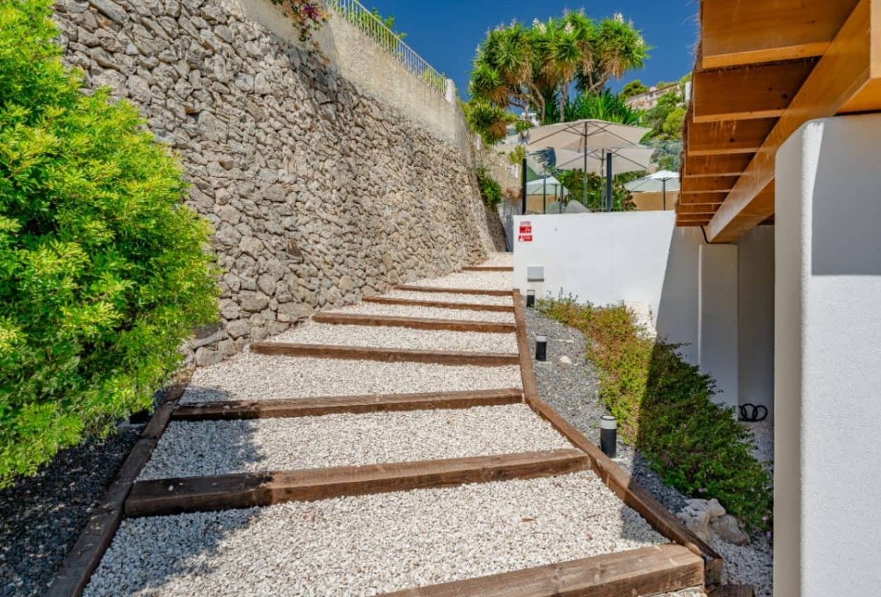 Villa de luxe exclusive neuve avec vue sur la mer à Racó de Galeno, Benissa.
