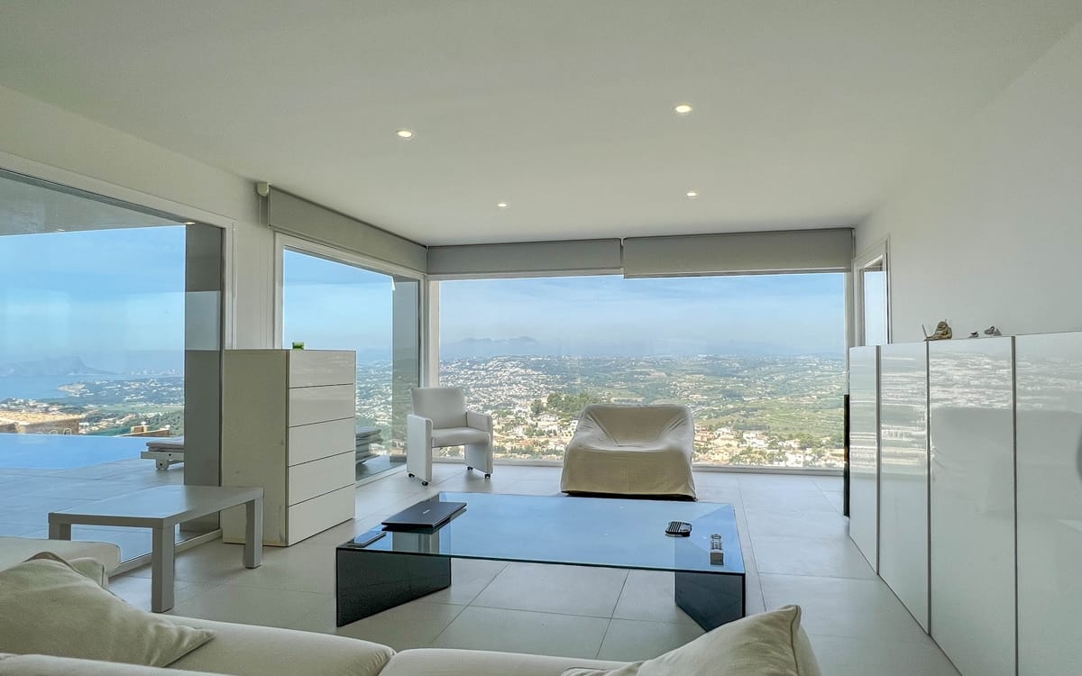 Venta. Chalet/Villa en Benitachell