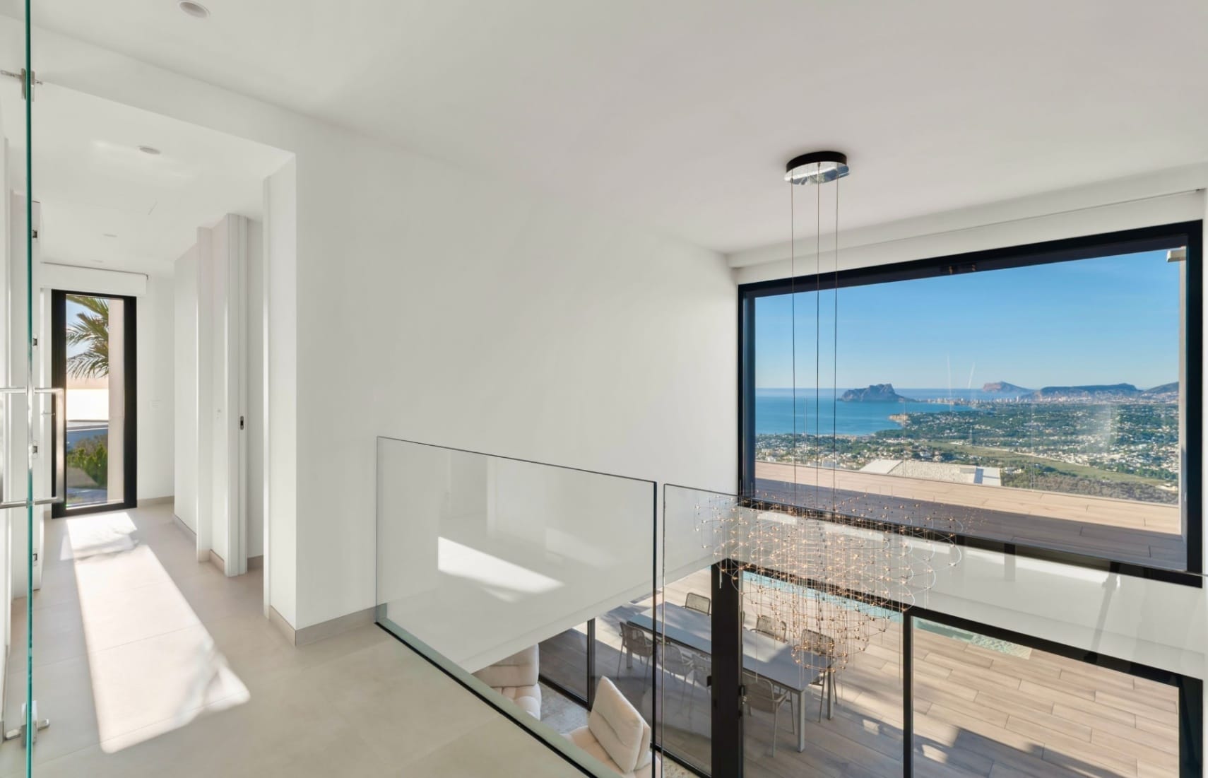 Luxe villa in Moraira met panoramisch uitzicht op zee