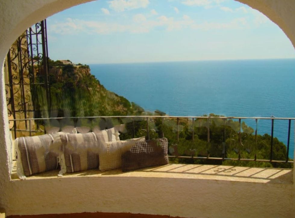 Villa de 3 dormitorios con impresionantes vistas al mar en Javea