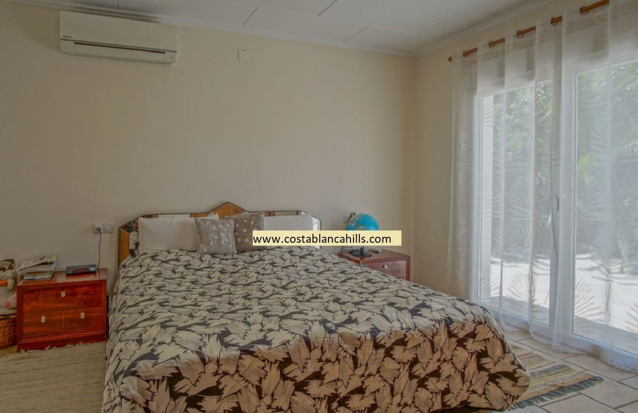 Chalet a la venta en Denia