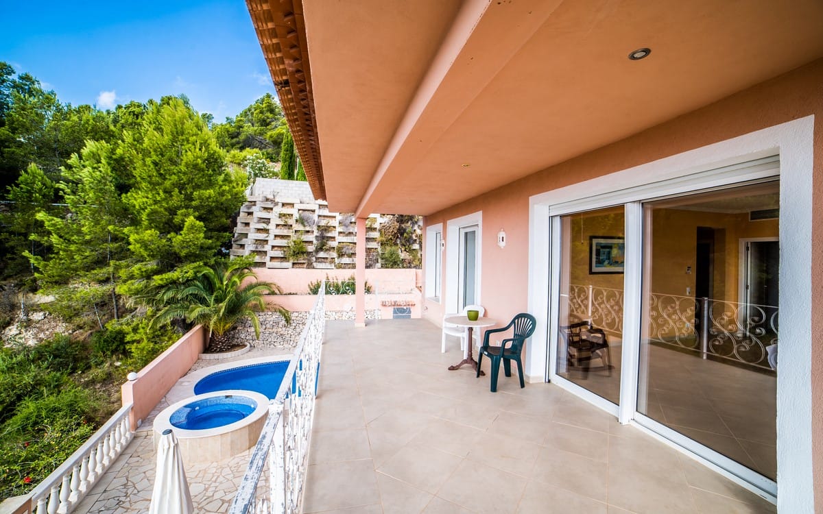 Venta. Chalet/Villa en Calpe