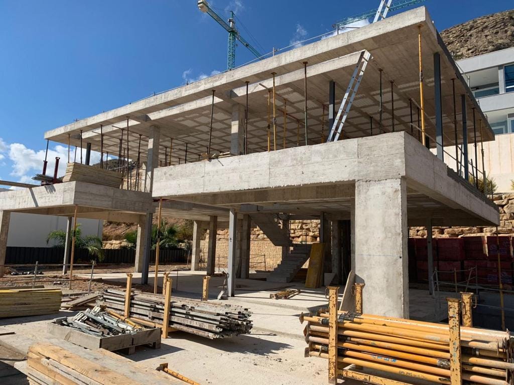 VILLA EN FINESTRAT