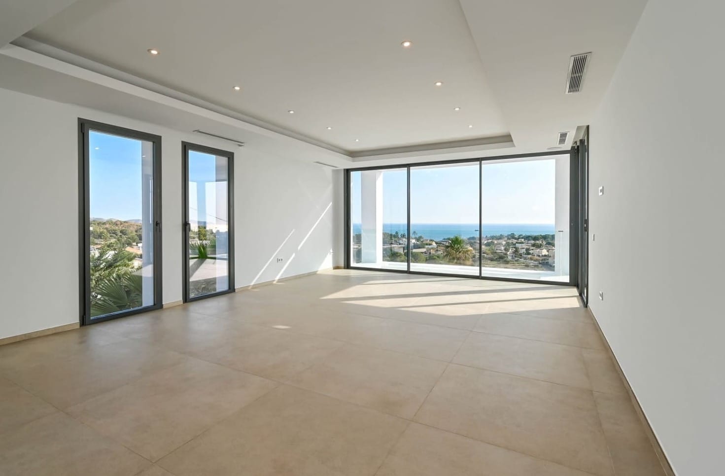 Chalet Nueva construcción vistas al mar en Calpe