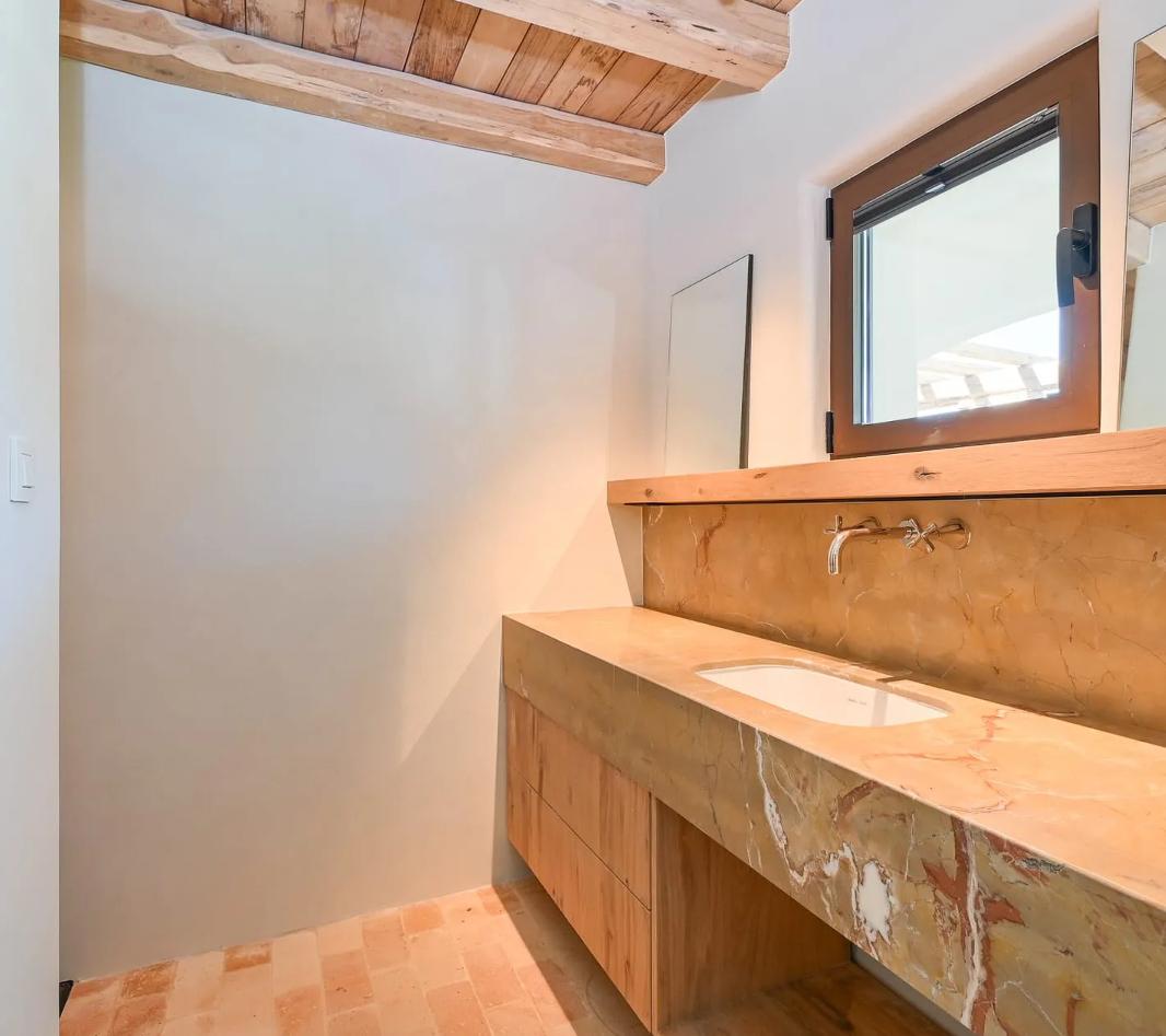 Luxe Villa met Panoramisch Zeezicht in de Benissa Kust