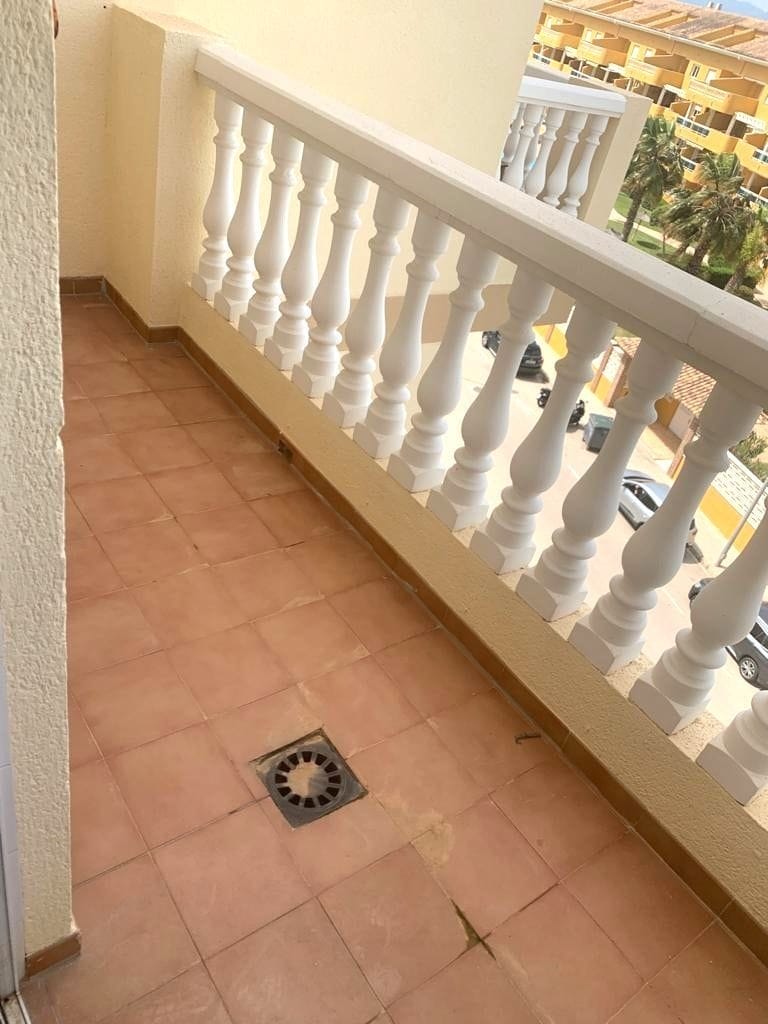 Ático dúplex a escasos metros del mar