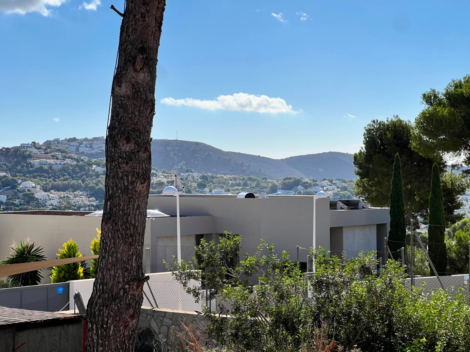 Venta. Parcela en Moraira