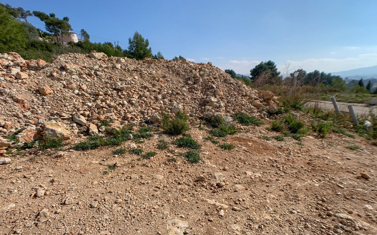 Venta. Parcela en Jalón