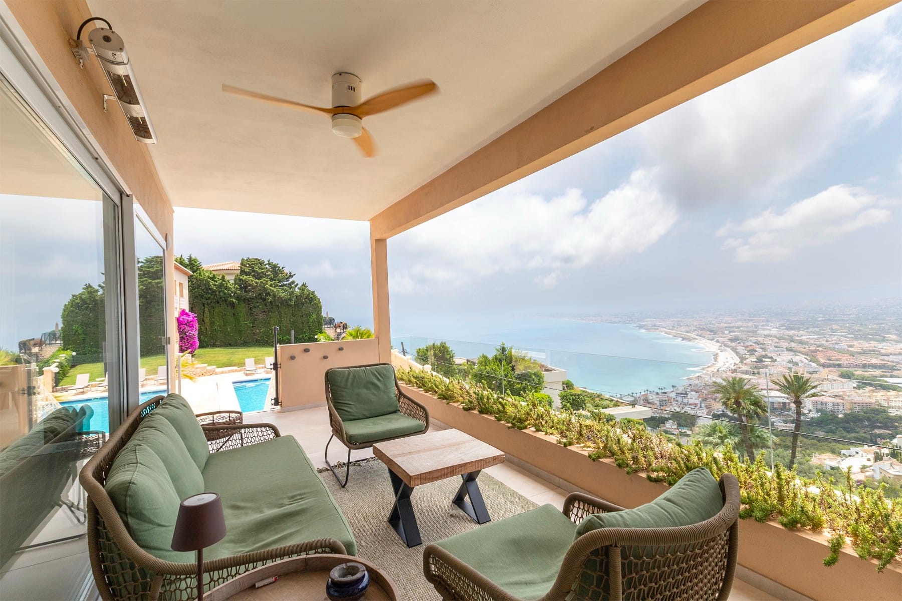 Venta. Chalet/Villa en Jávea