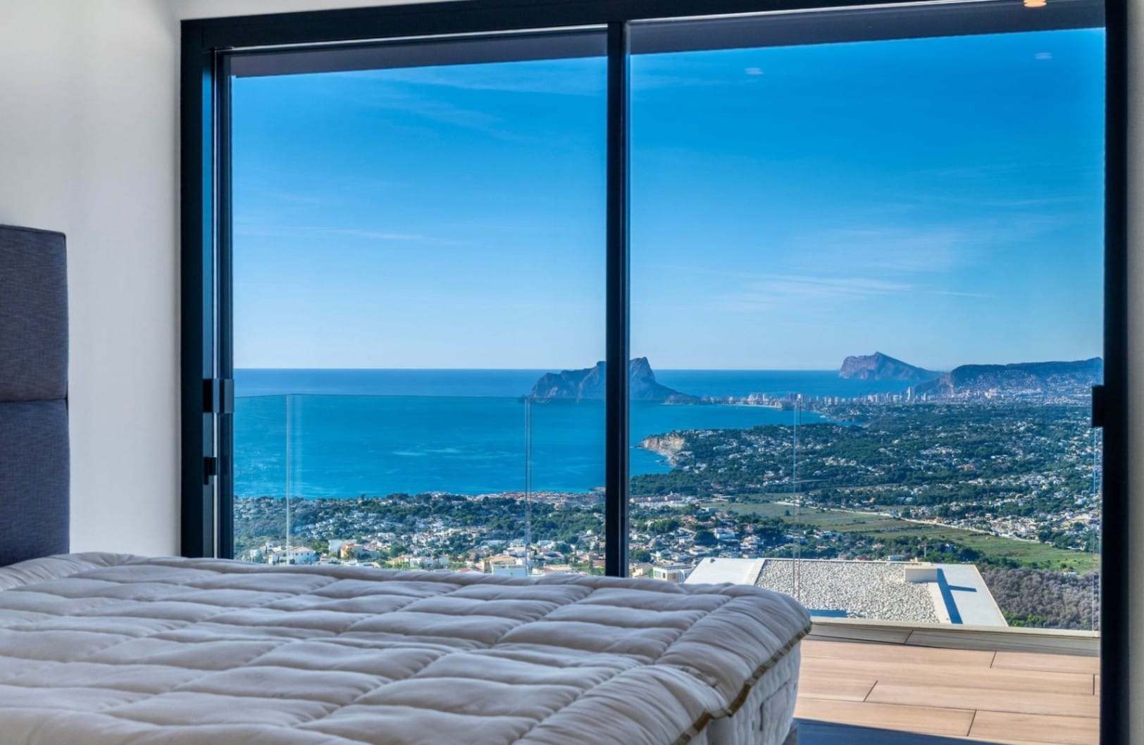 Luxe villa in Moraira met panoramisch uitzicht op zee