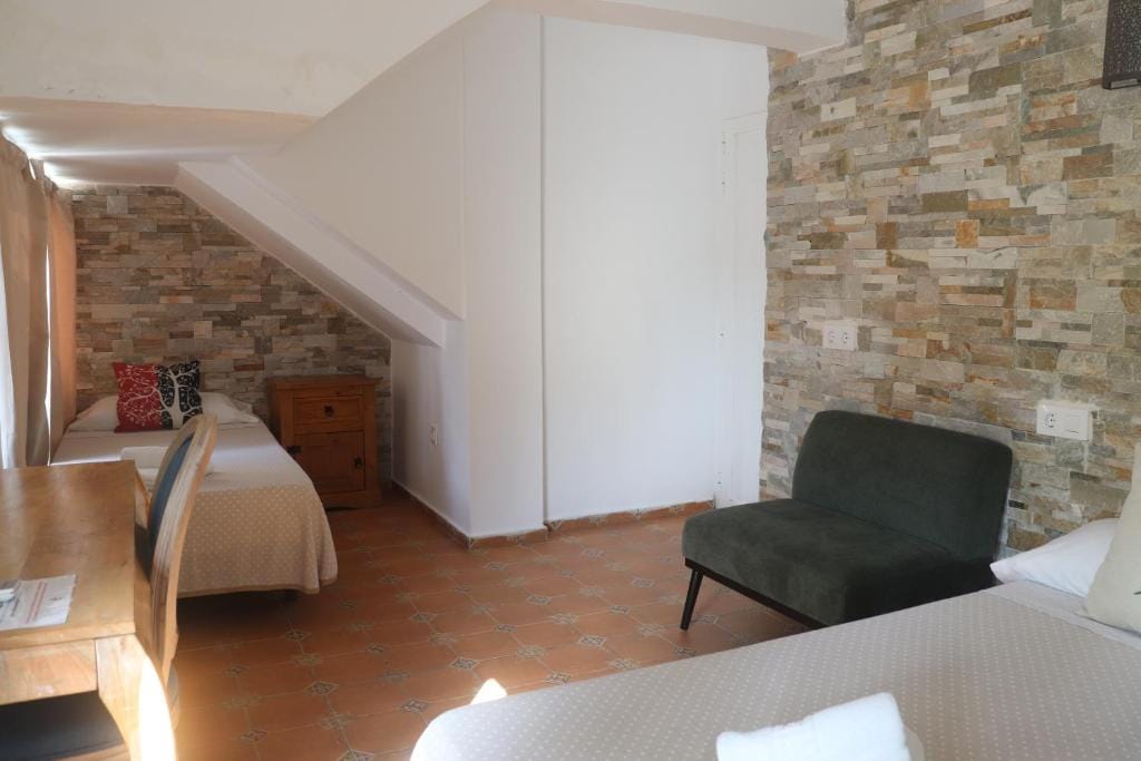 HOSTAL EN VENTA EN CALPE