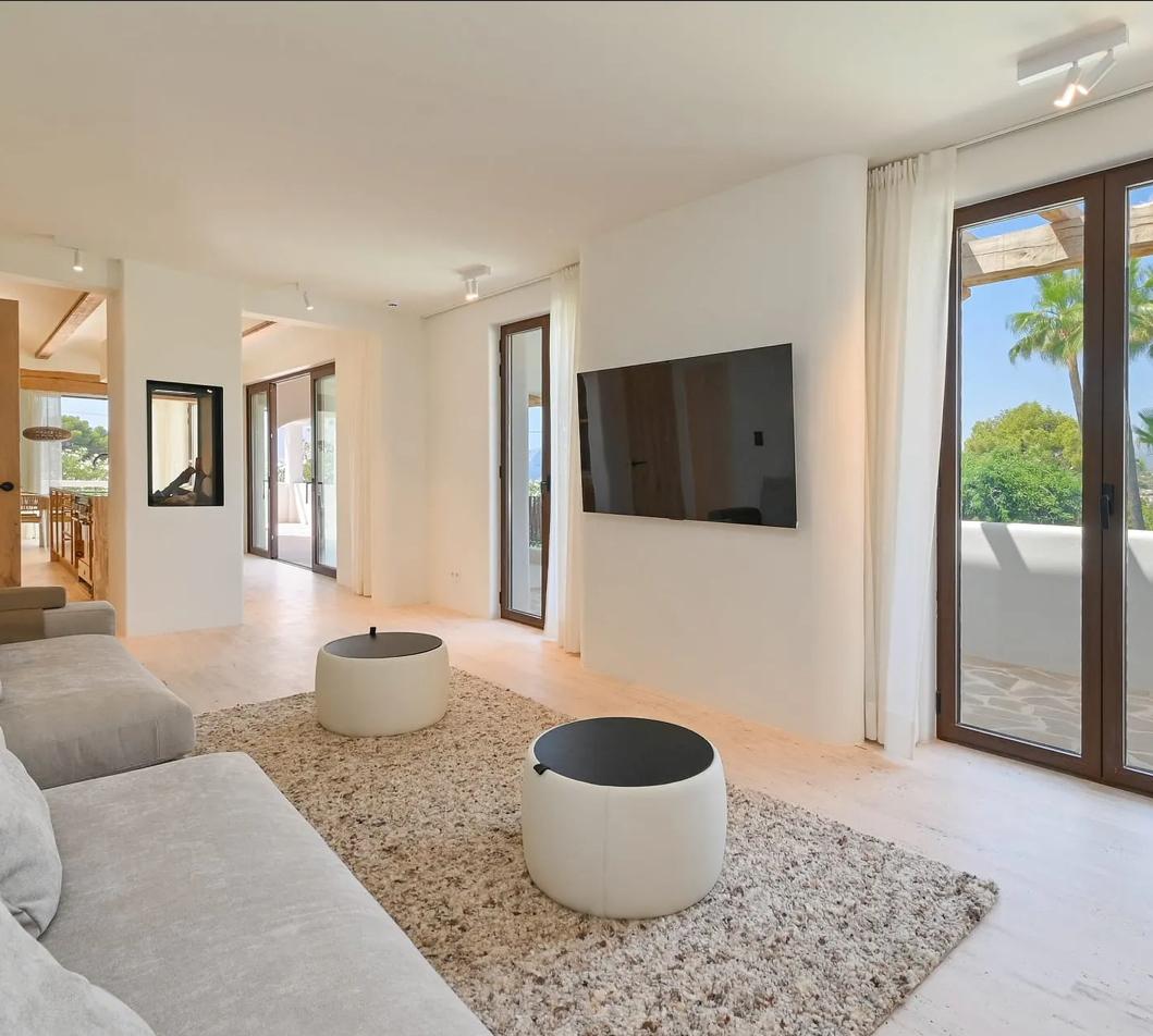 Luxe Villa met Panoramisch Zeezicht in de Benissa Kust