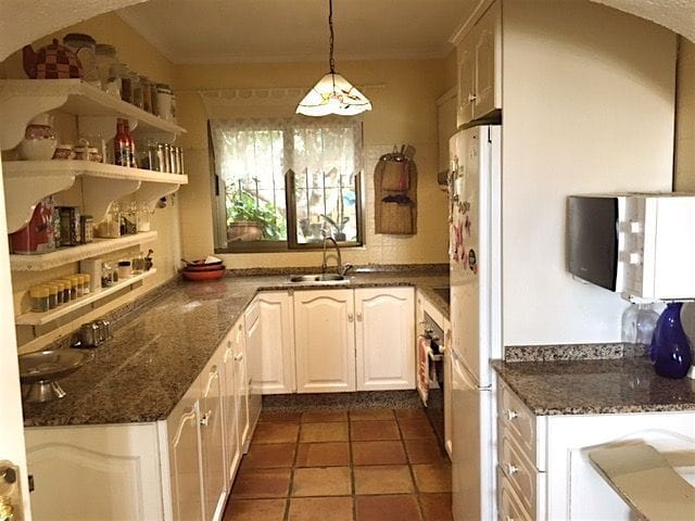 Chalet independiente en venta en Denia