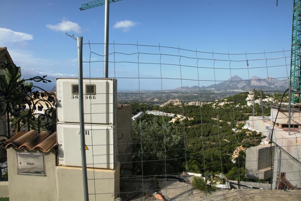 VILLA EN CONSTRUCCIÓN EN ALTEA HILLS