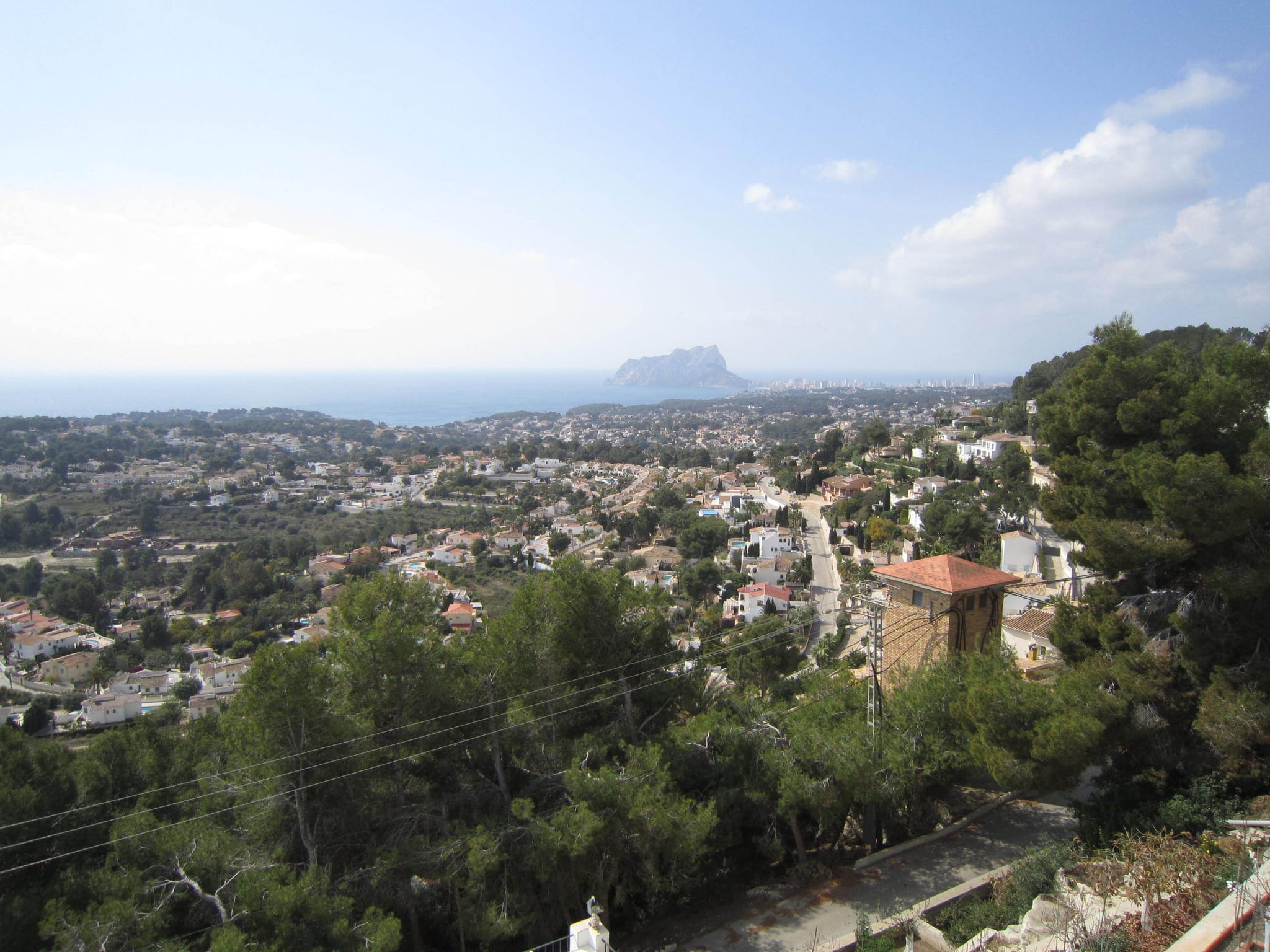 PARCELA  CON VISTAS IMPRESIONANTES AL MAR,