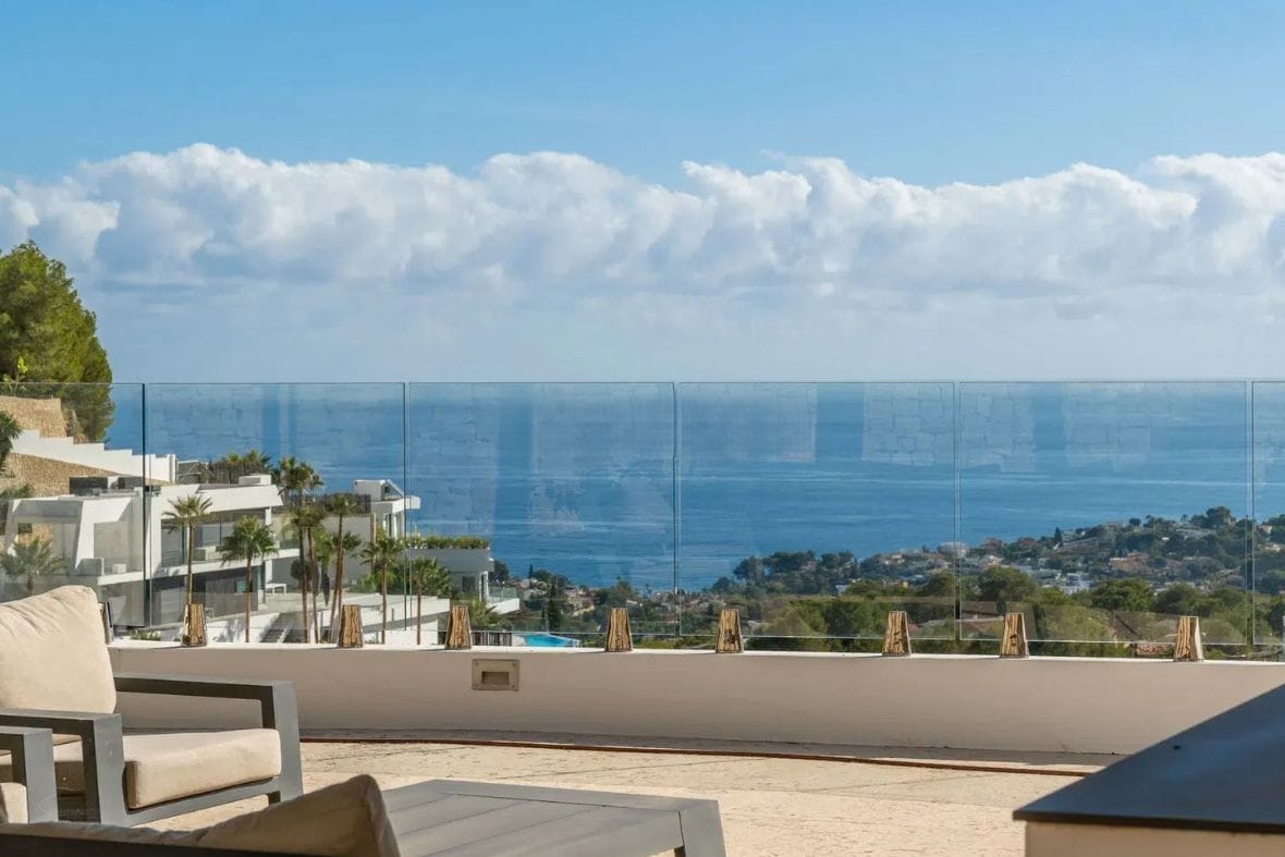 Exclusiva villa de lujo con vistas panorámicas al mar en Rincón de Galeno, Benissa