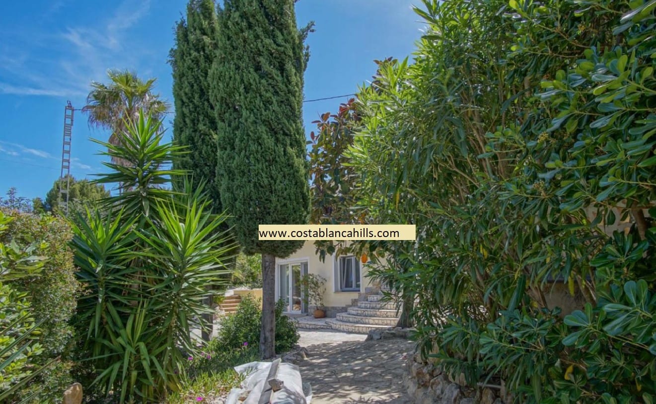 Chalet a la venta en Denia
