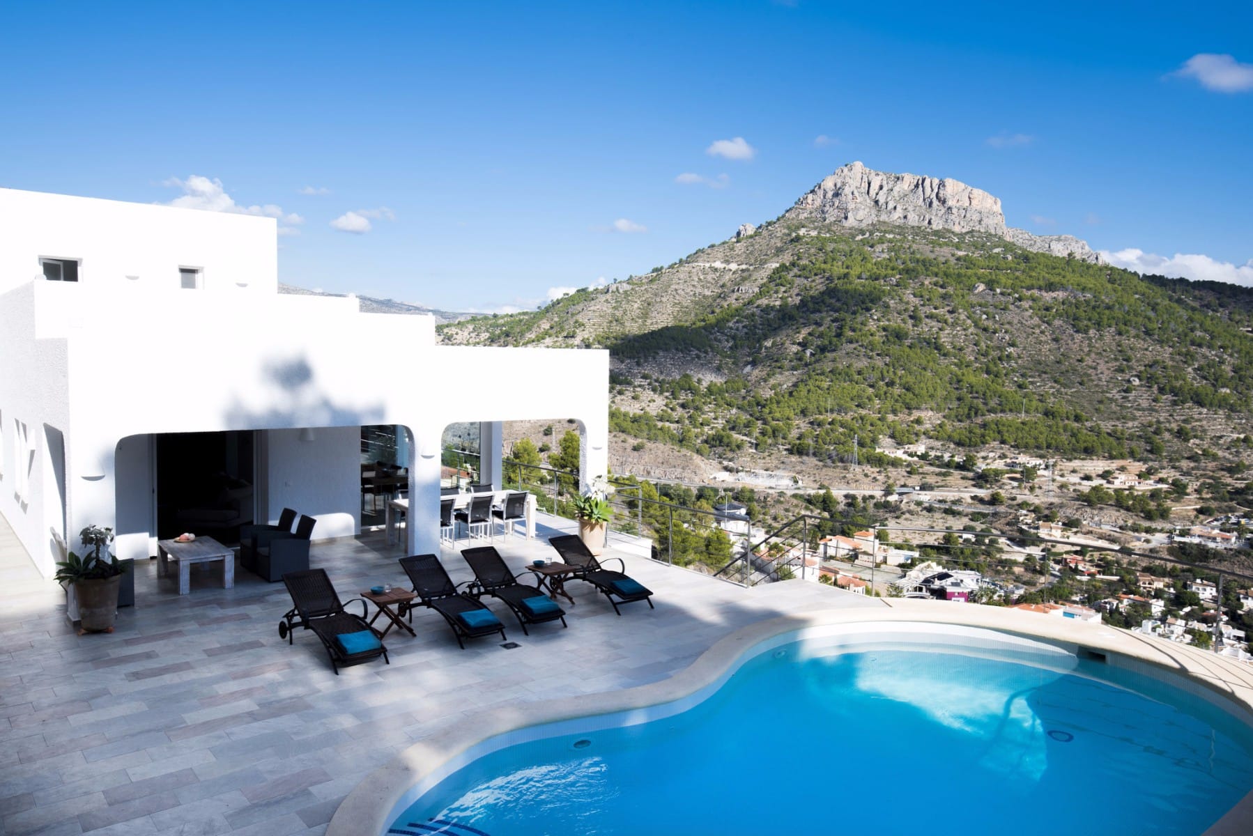 Venta. Chalet/Villa en Calpe