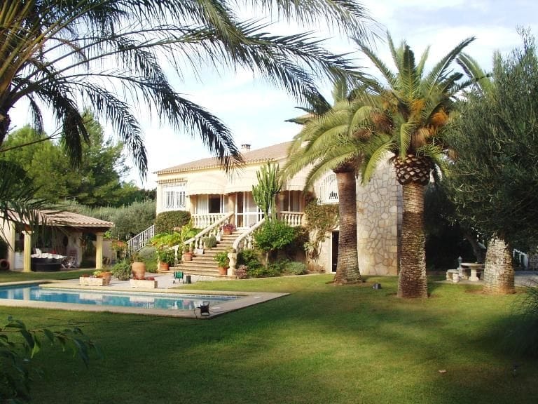 Finca rústica en Venta en Dénia, Alicante