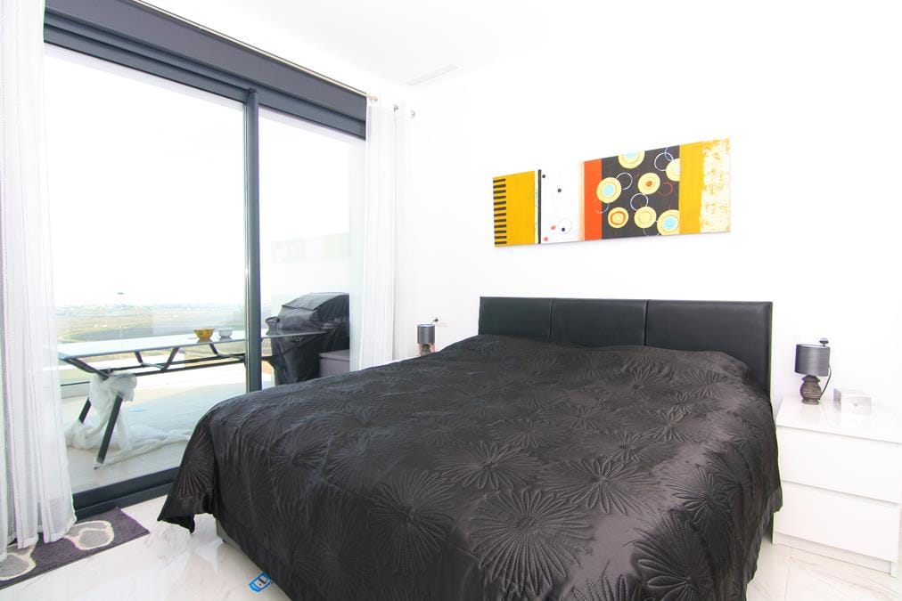 Impresionante villa de nueva construcción en venta con vistas al mar