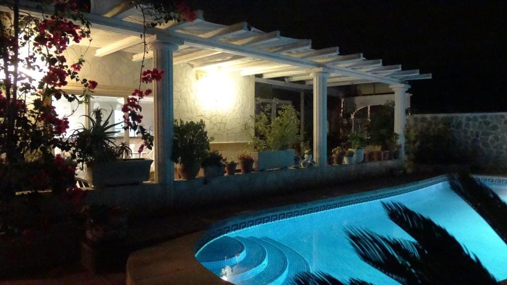 HOSTAL EN VENTA EN CALPE