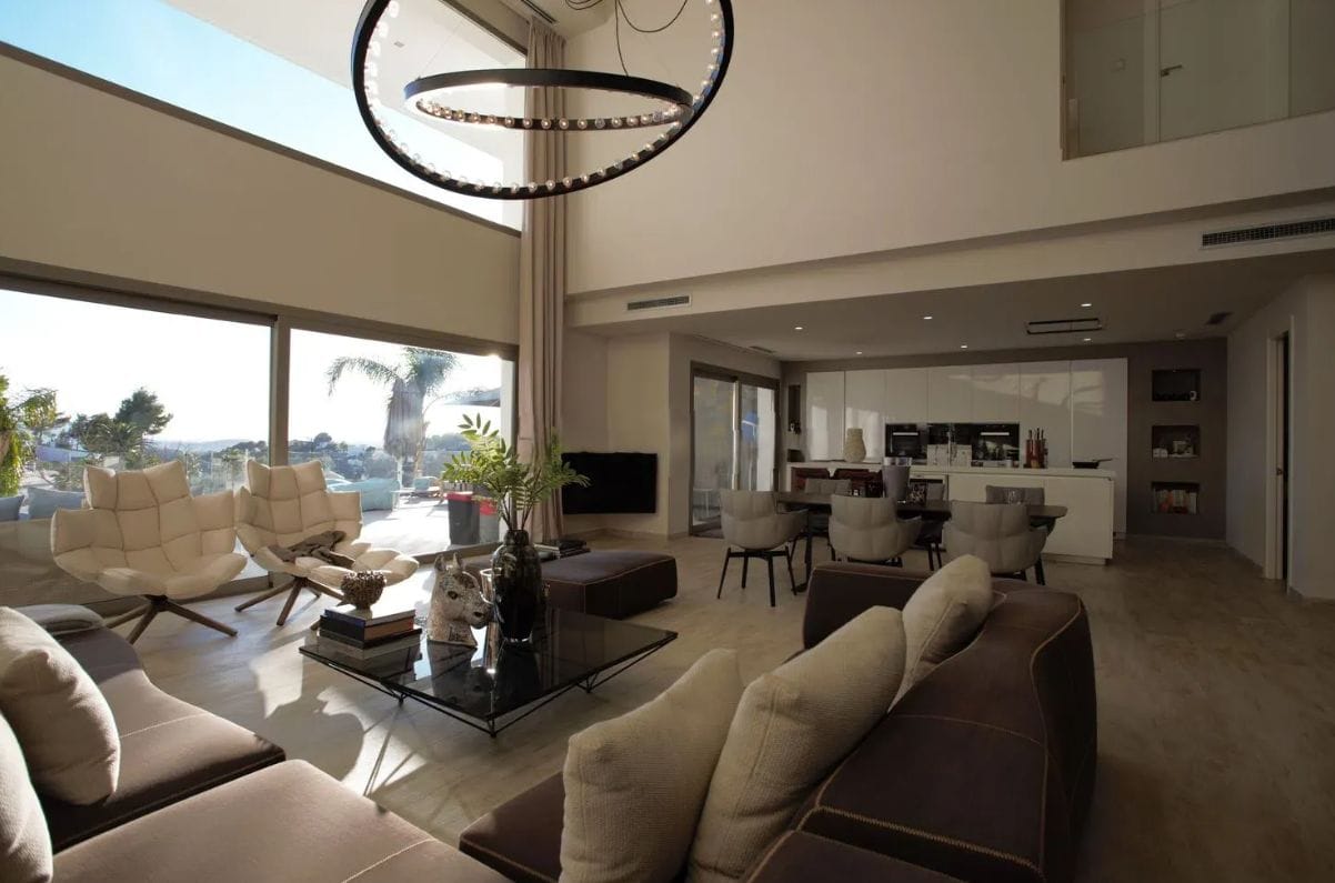 Villa en venta de 5 habitaciones con piscina en Altea