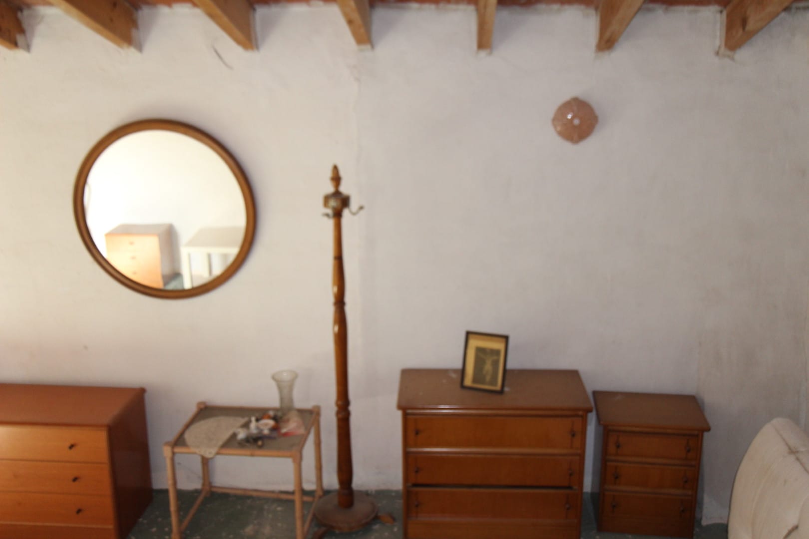 CASA DE PUEBLO EN EL CASCO ANTIGUO