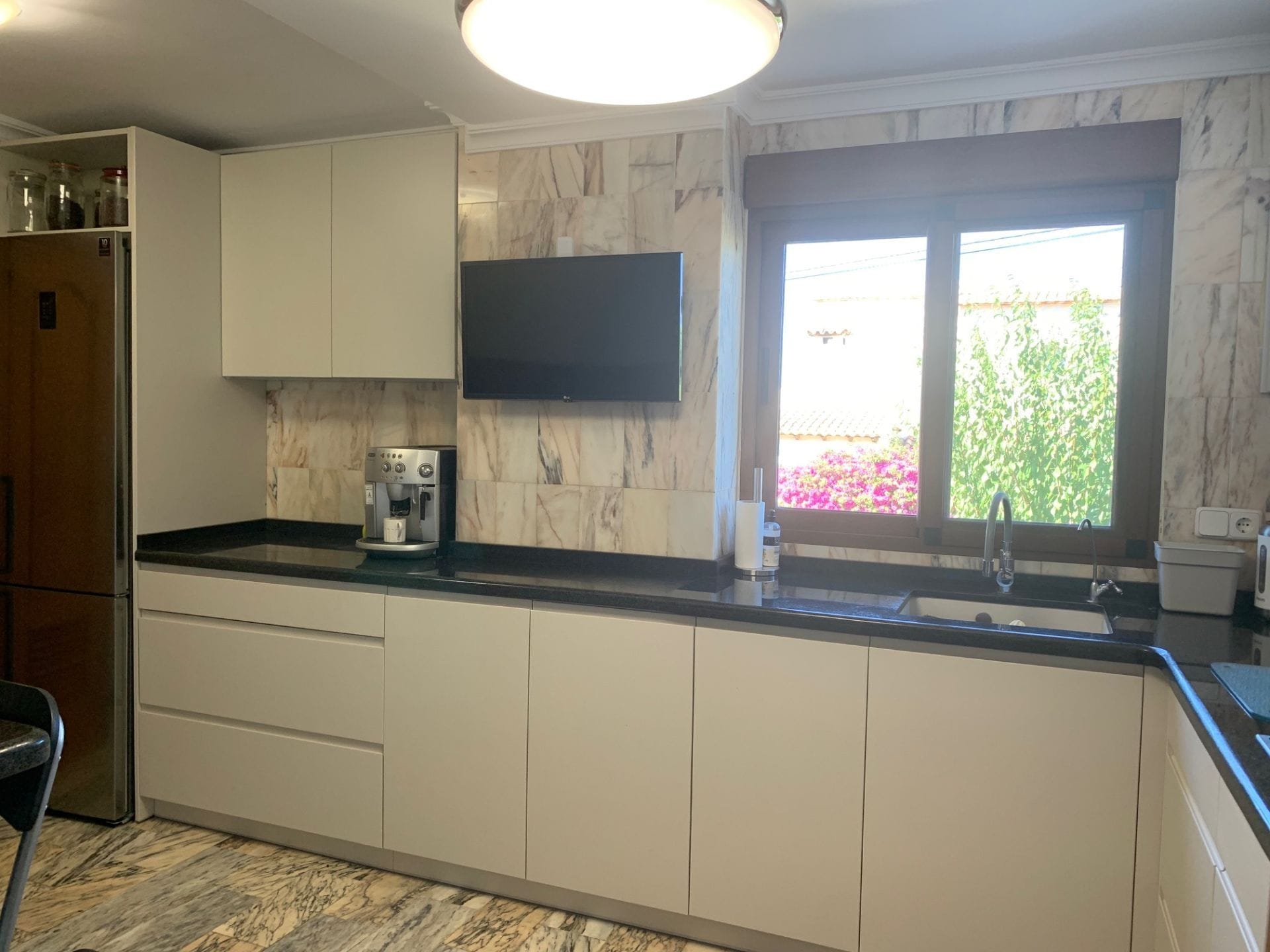 Mediterranes Chalet in Dénia – Miete mit Kaufoption