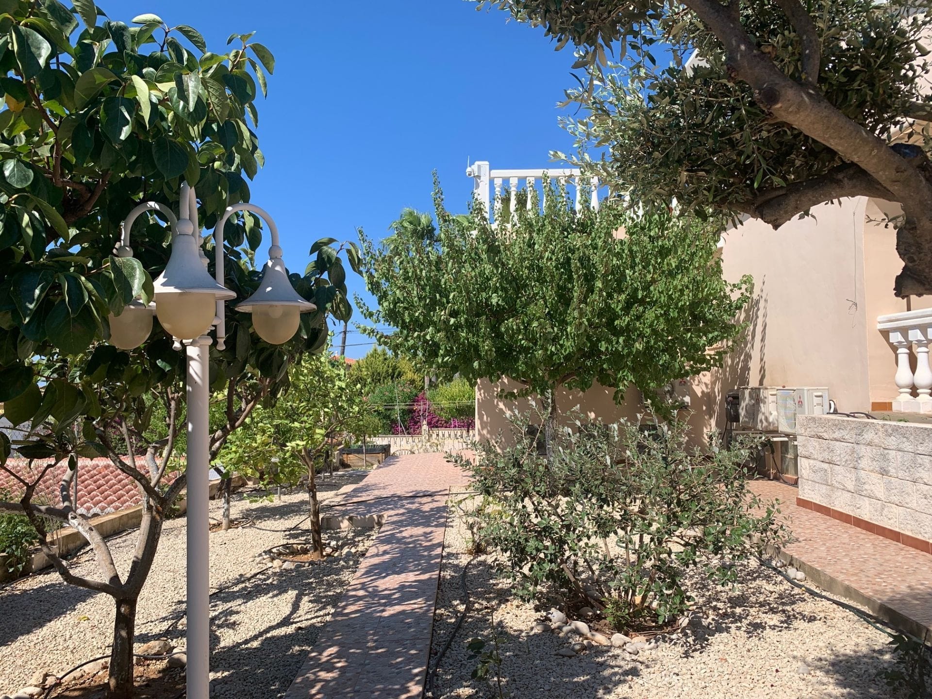 Mediterranes Chalet in Dénia – Miete mit Kaufoption