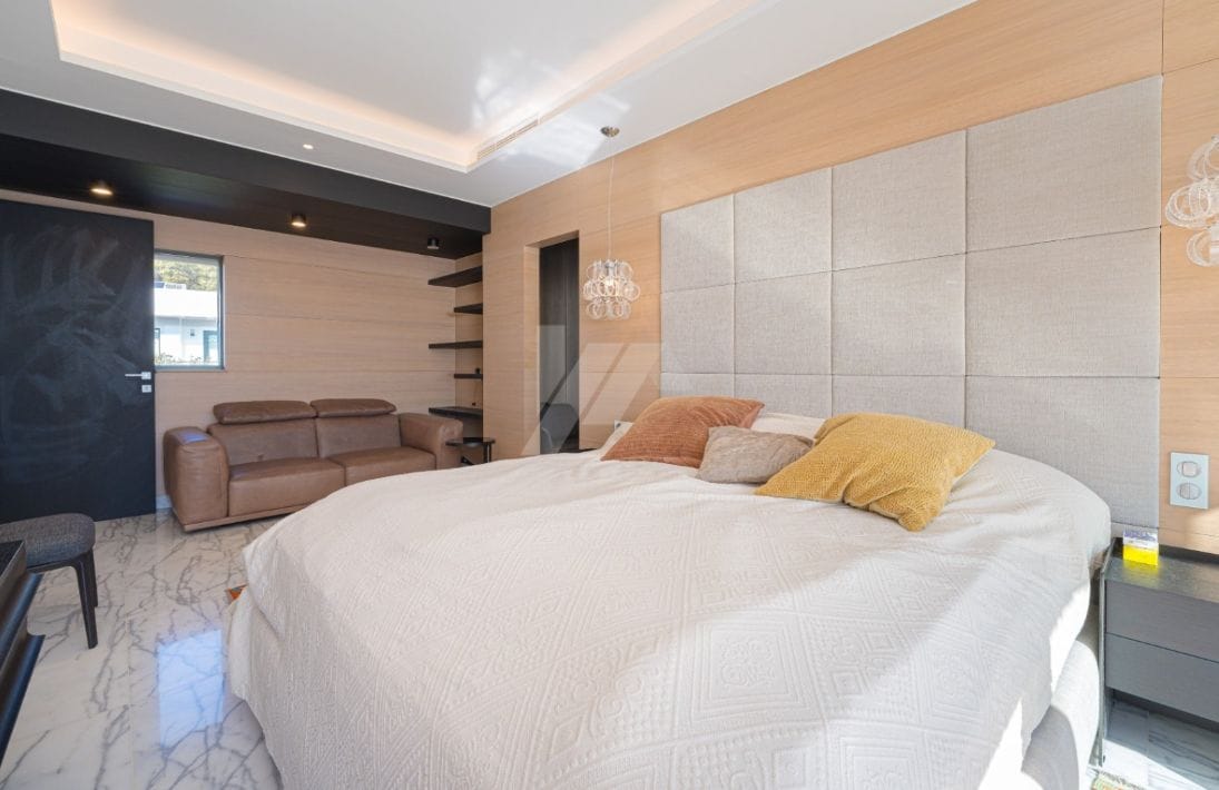 Villa met 4 slaapkamers en uitzicht op zee in Moraira