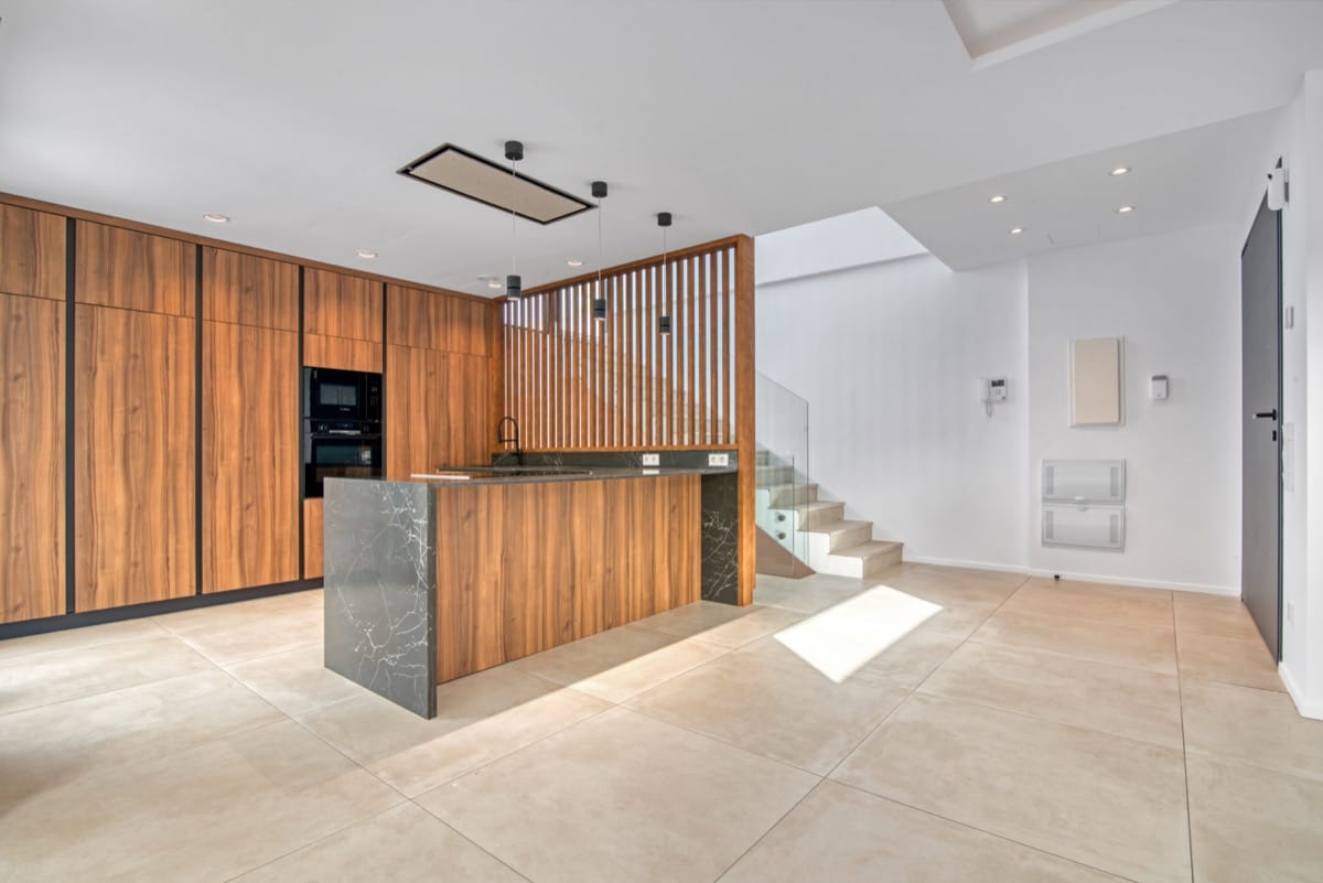Luxury Villa with Sea Views and Natural Surroundings in Dénia