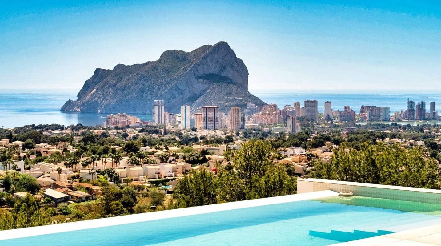 Exclusieve Luxe Villa met Panoramisch Uitzicht op Zee in Benissa