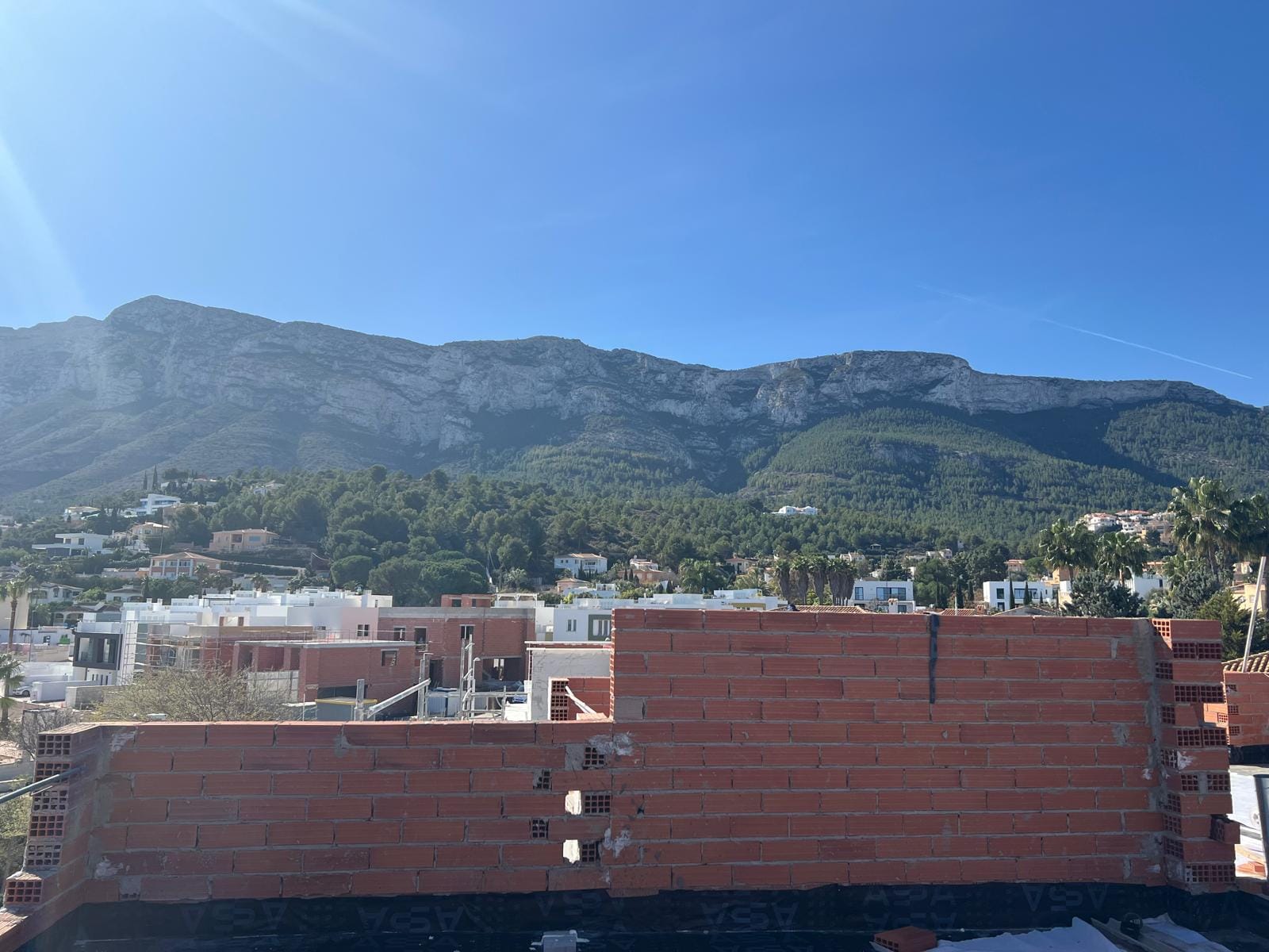 Apartamento de 2 dormitorios en la segunda planta en Dénia