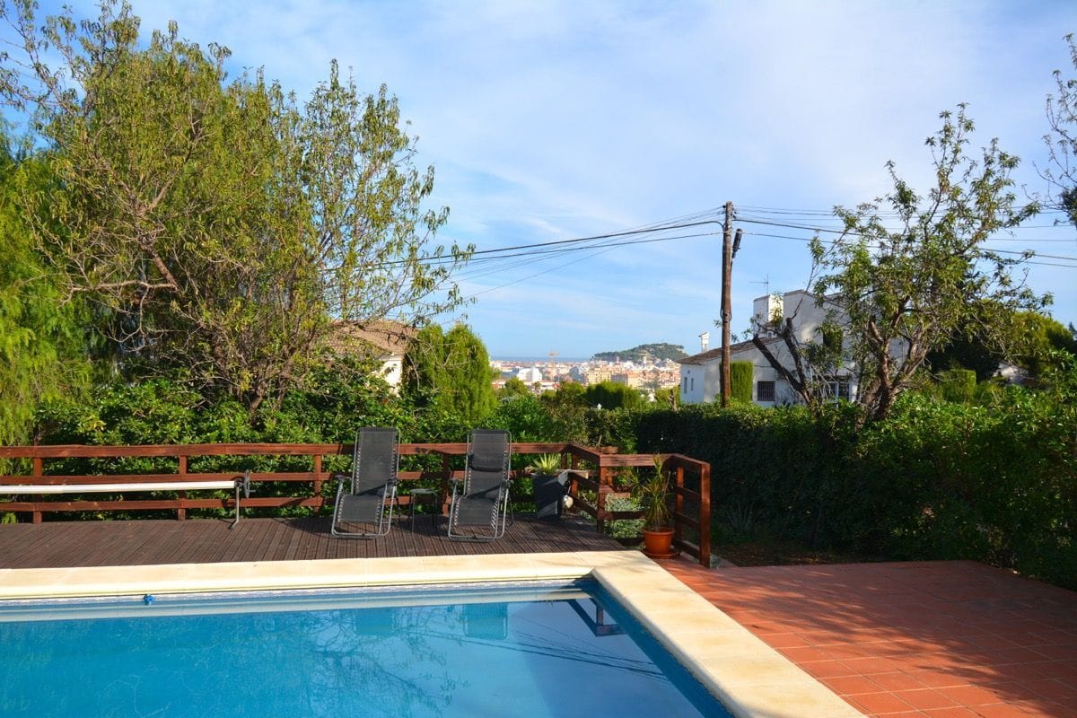 Villa en venta en Denia