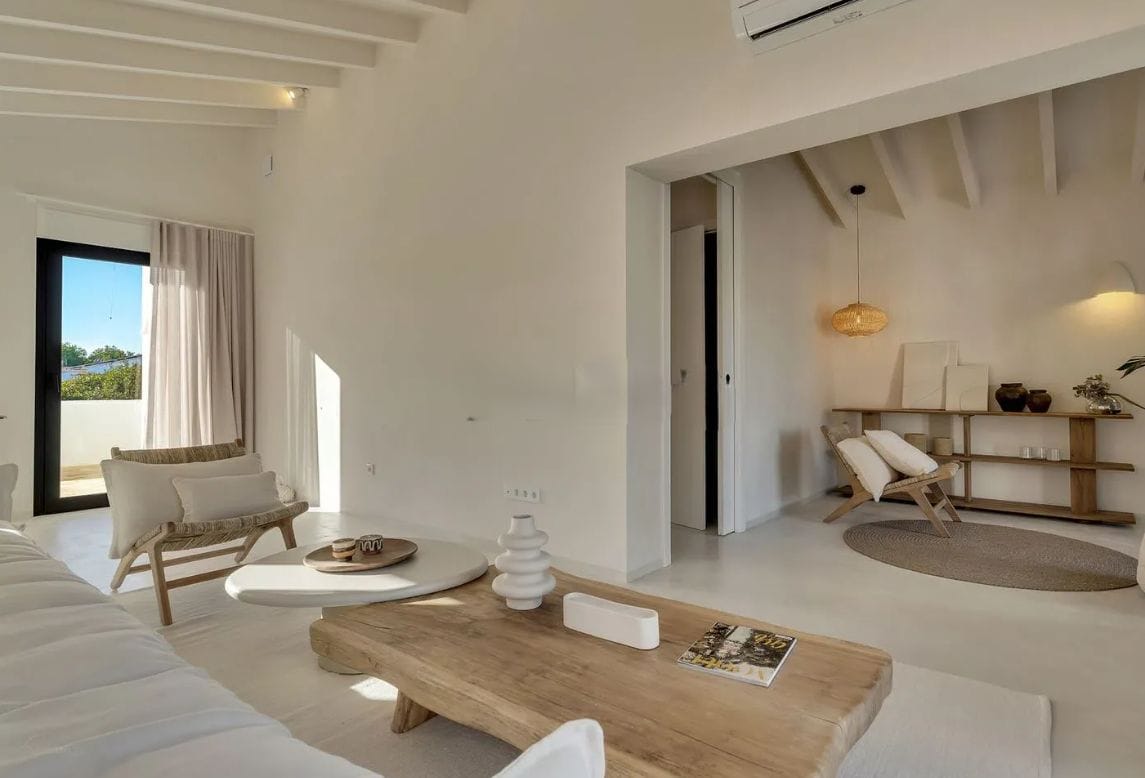 Villa de estilo Ibiza en una sola planta en Jávea – Balcón al Mar
