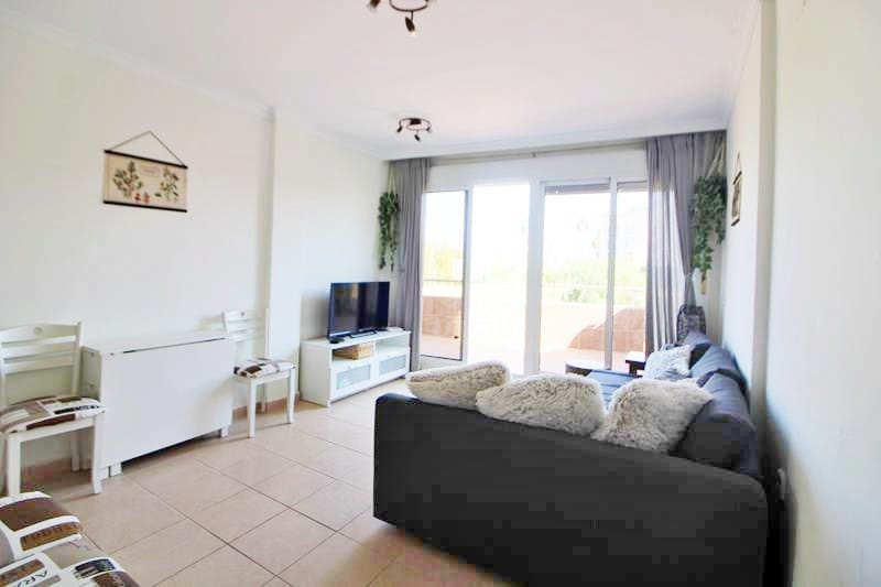 Apartamento con dos terrazas a pocos pasos de la playa en Oliva Nova