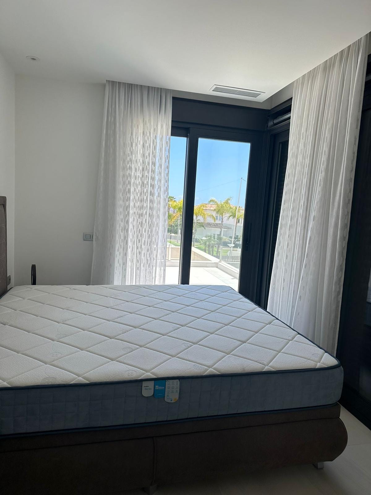 Villa a la venta con 4 habitaciones y piscina en Finestrat, Sierra Cortina